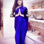 Palak Muchhal wears blue saree